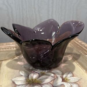 Vintage Handblown Amethyst Purple Murano Glass Tulip Flower Shape Vase Dish